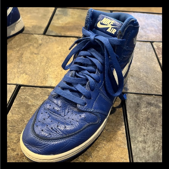 Nike Air Jordan 1 Retro High OG GS Shoes Hyper Royal 575441-401 Youth boy Sz 6Y - Picture 7 of 9